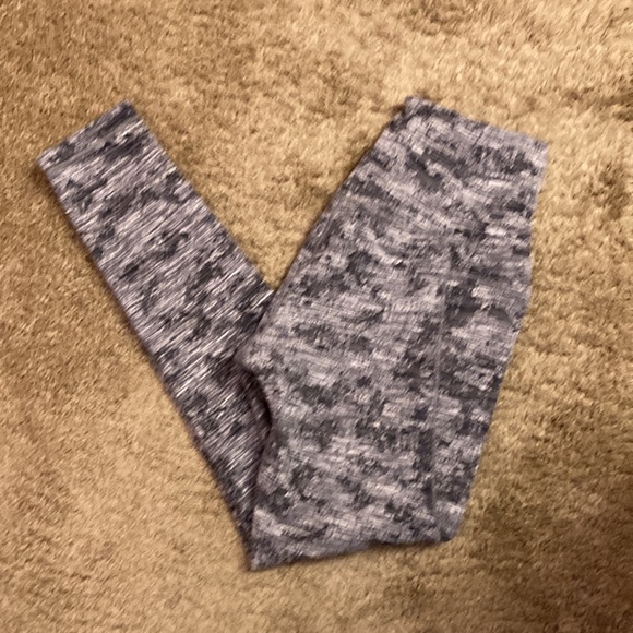 Calia by Carrie Underwood - Picture 2 of 5